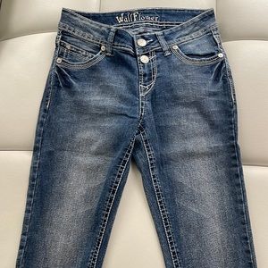 Wallflower flap pocket jeans size 5 Juniors.